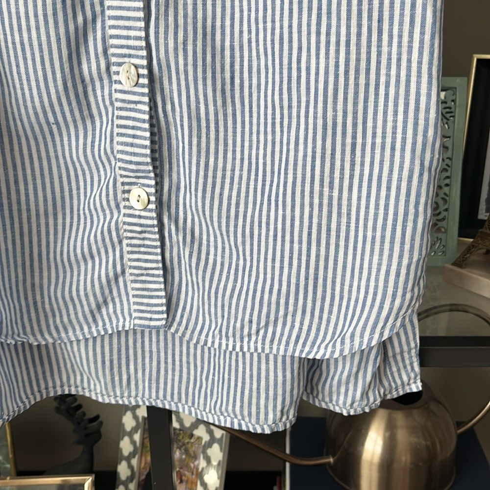 J. Jill Blue and White Linen Button Down Tank Top - Picture 6 of 10